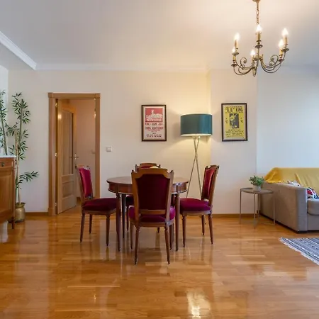 Apartment Homely Fresh - Terrace & Garage *