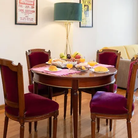 Homely Fresh - Terrace & Garage Apartment *